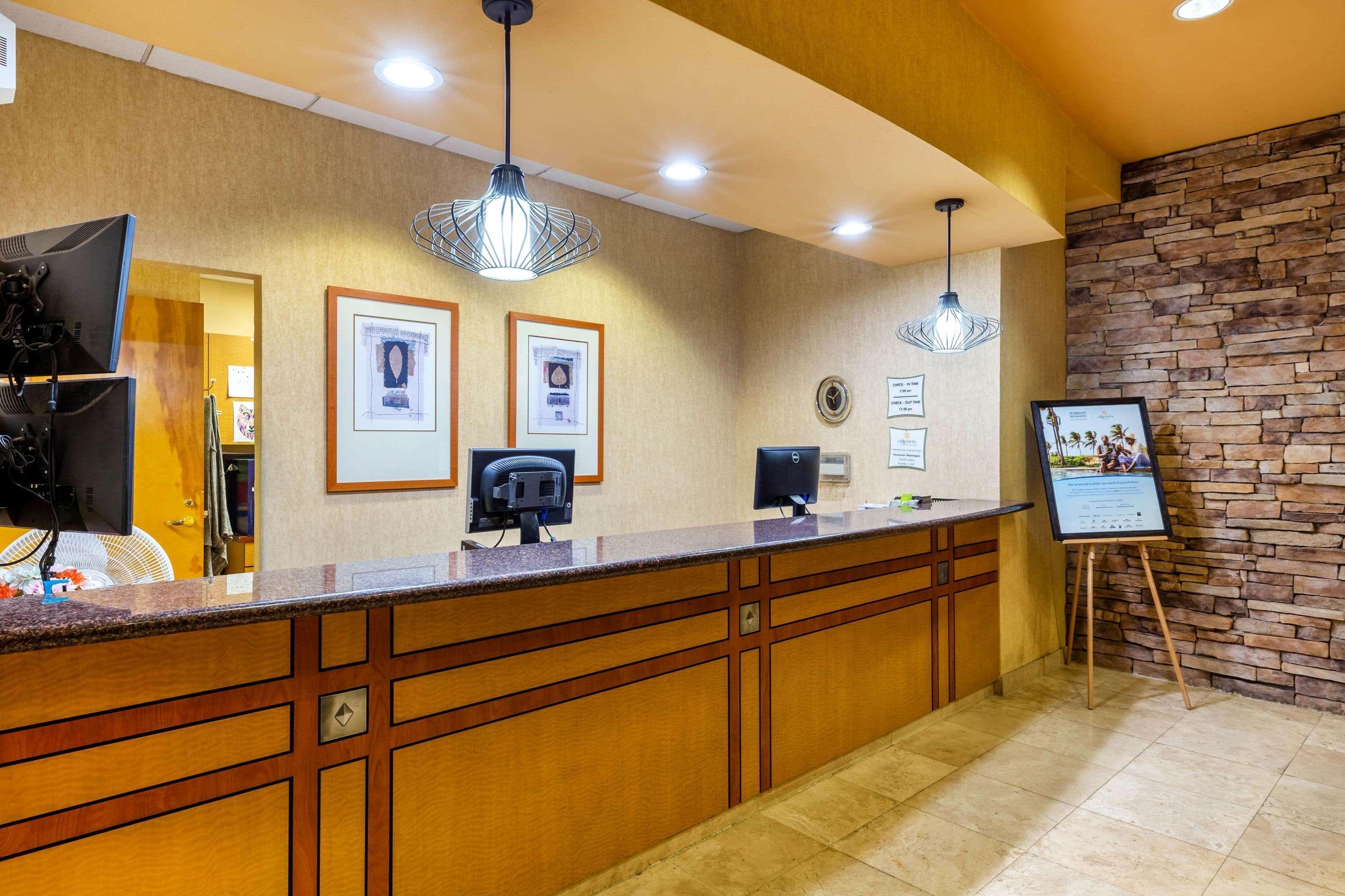 La Quinta By Wyndham Vancouver Buitenkant foto